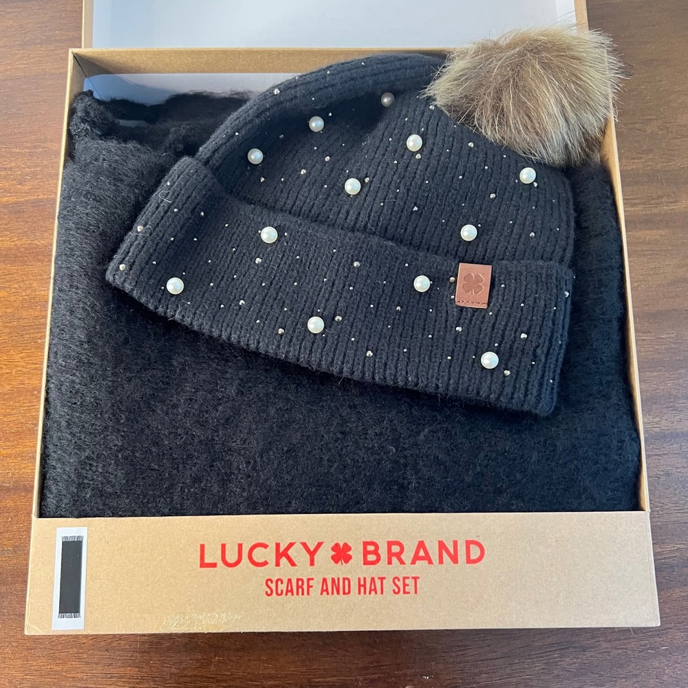 Lucky Brand Set Scarf and Beanie New in Box Fuzzy with Fringe Pearls for Gift